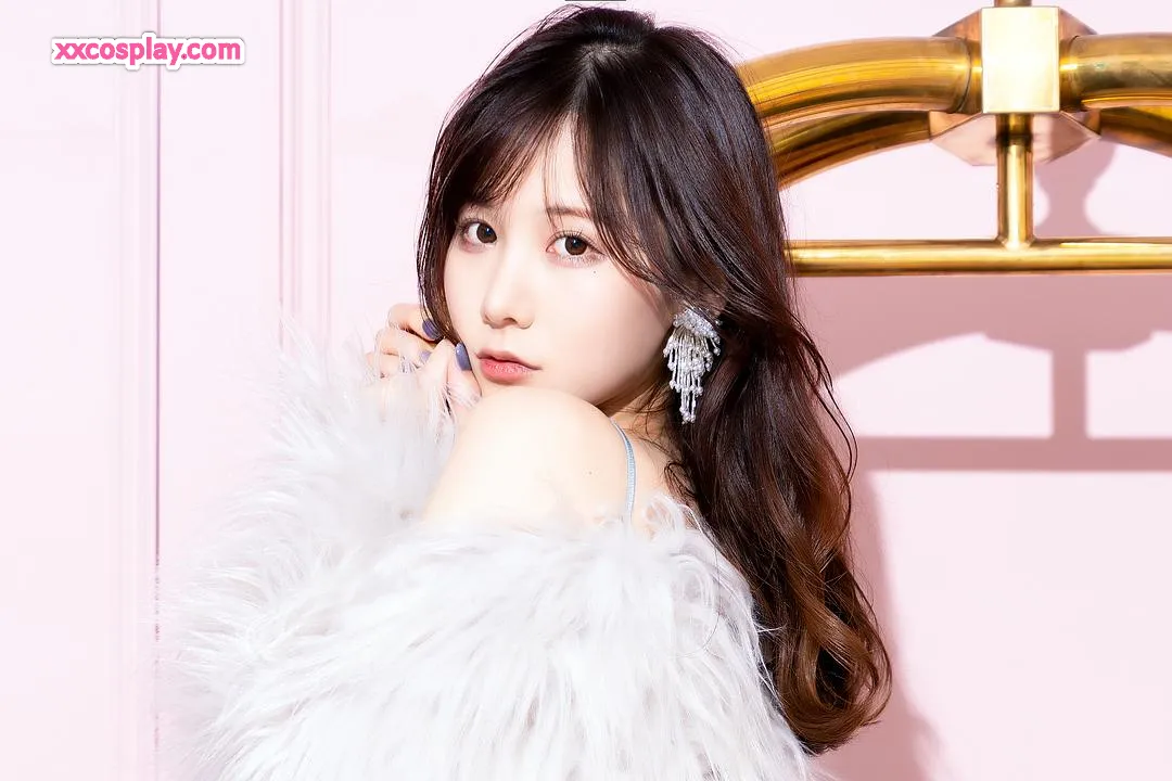 Hakase de KenKen : Glamour Lingerie Sensuel